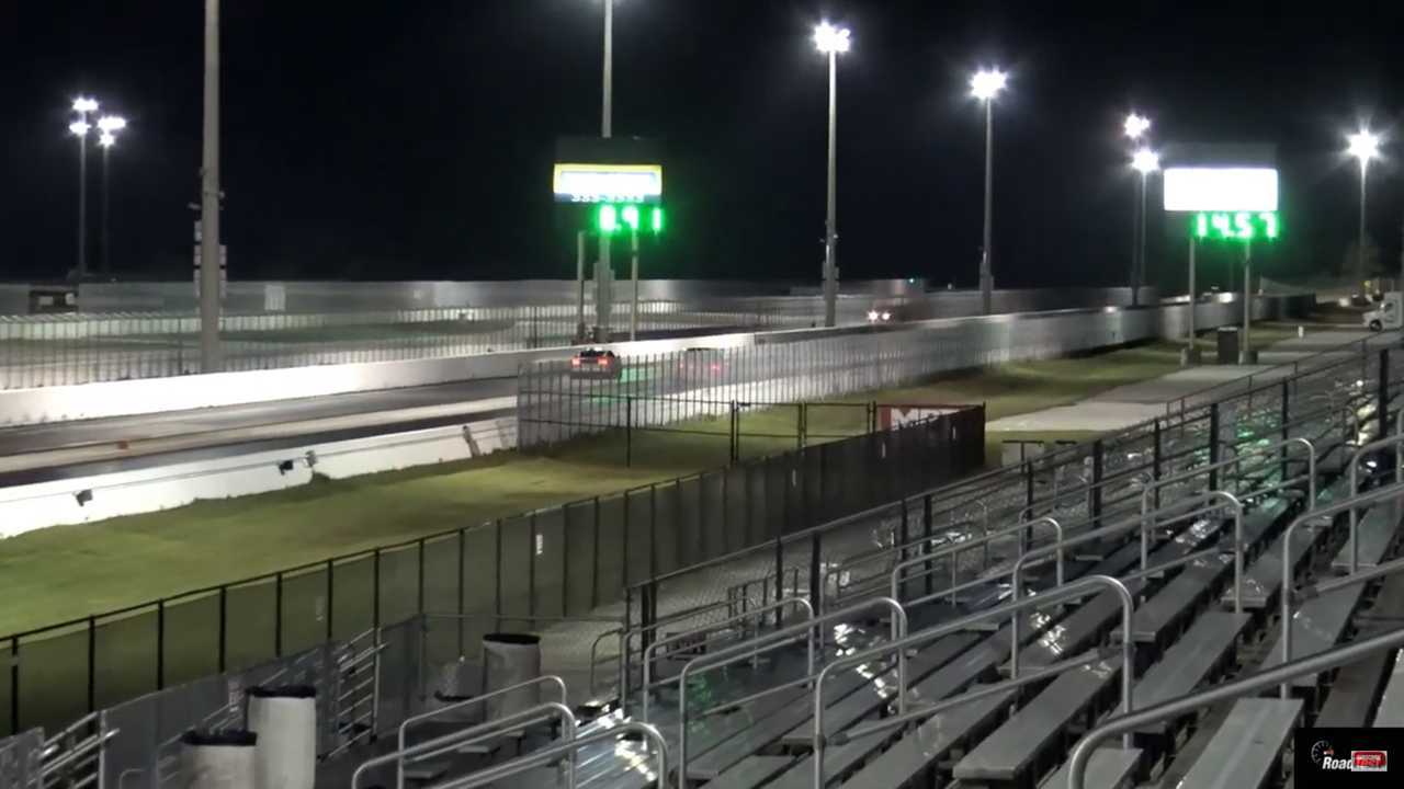 Mustang Vs Range Rover Sport SVR Drag Race