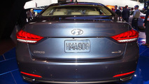 2015 Hyundai Genesis live at 2014 NAIAS