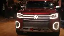Volkswagen Atlas Tanoak Concept at the 2018 New York Auto Show