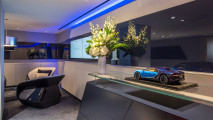 Bugatti Chiron, lo showroom di Londra
