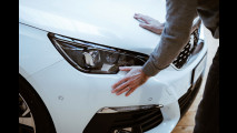 Peugeot 308 restyling, la prova al buio