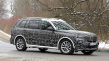 Erwischt: BMW X7