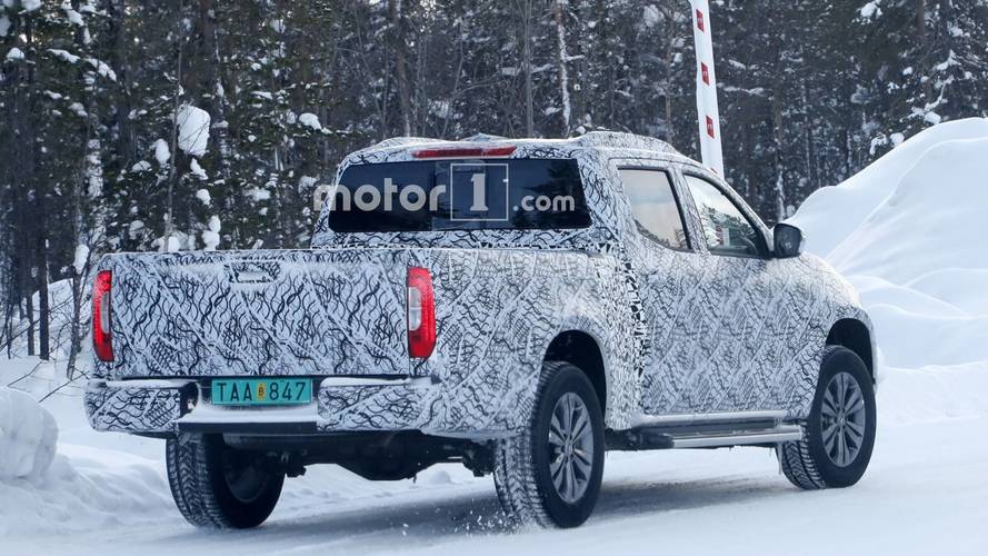 Mercedes-Benz X-Serisi uzun yataklı prototip