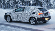 2016 Opel Astra spy photo