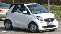 2016 Smart ForTwo Cabrio spy photo