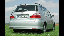 Toyota Avensis Verso