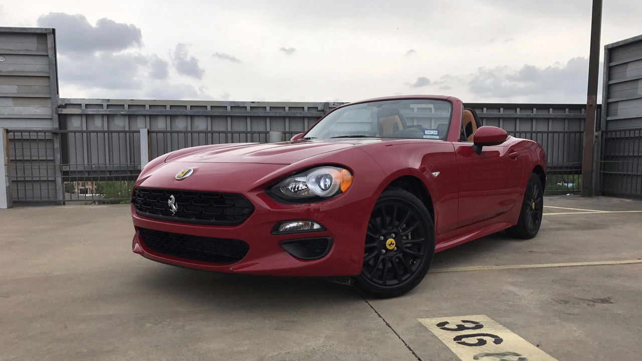 124 Spider Ferrari