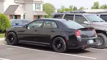 Chrysler 300 Hellcat casus fotoğraflar