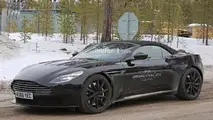 2018 Aston Martin DB11 Volante Casus Fotoğrafları