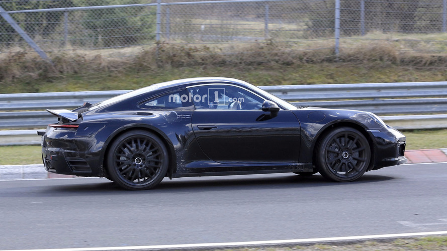 2019 Porsche 911 yeni casus fotoğrafları