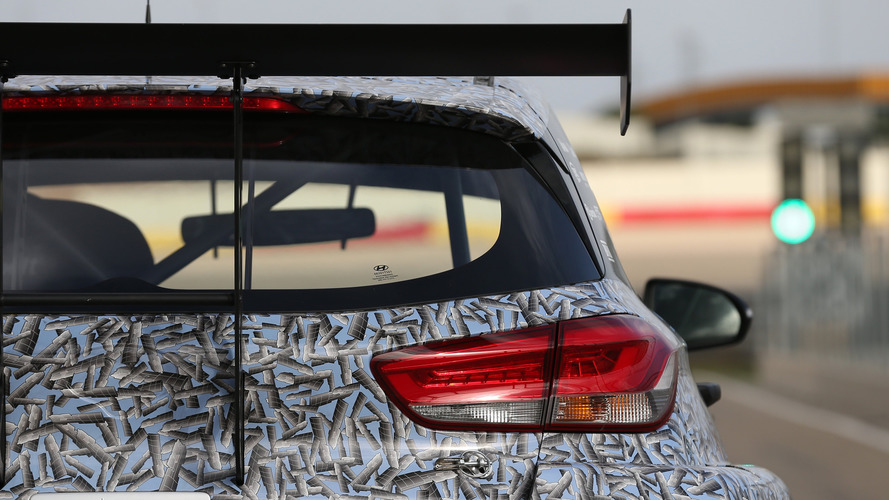 Hyundai i30 TCR testing