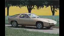 Porsche 928 (1977)