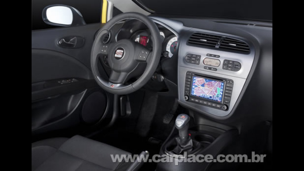 Seat Leon: Hatch médio esportivo espanhol pode chegar ao Brasil em 2009