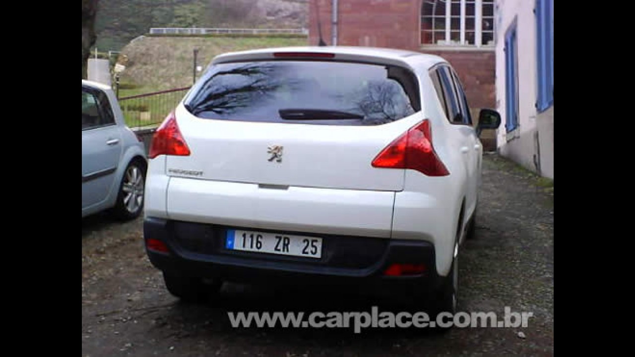 De novo!! Novo Peugeot 3008 é flagrado sem nenhum disfarce - Veja fotos