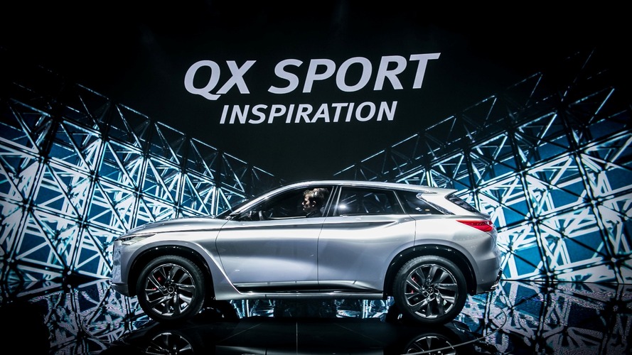 Infiniti Paris Otomobil Fuarında