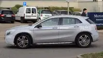 Mercedes-Benz GLA-Class refresh spy
