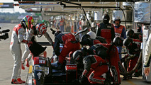 #8 Audi Sport Team Joest Audi R18 e-tron quattro: Lucas di Grassi, Loic Duval, Oliver Jarvis