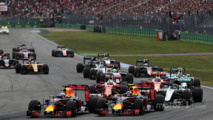 Daniel Ricciardo, Red Bull Racing RB12 and Max Verstappen, Red Bull Racing RB12 at the start of the race