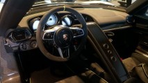 Porsche 918 Spyder güpegündüz çalındı