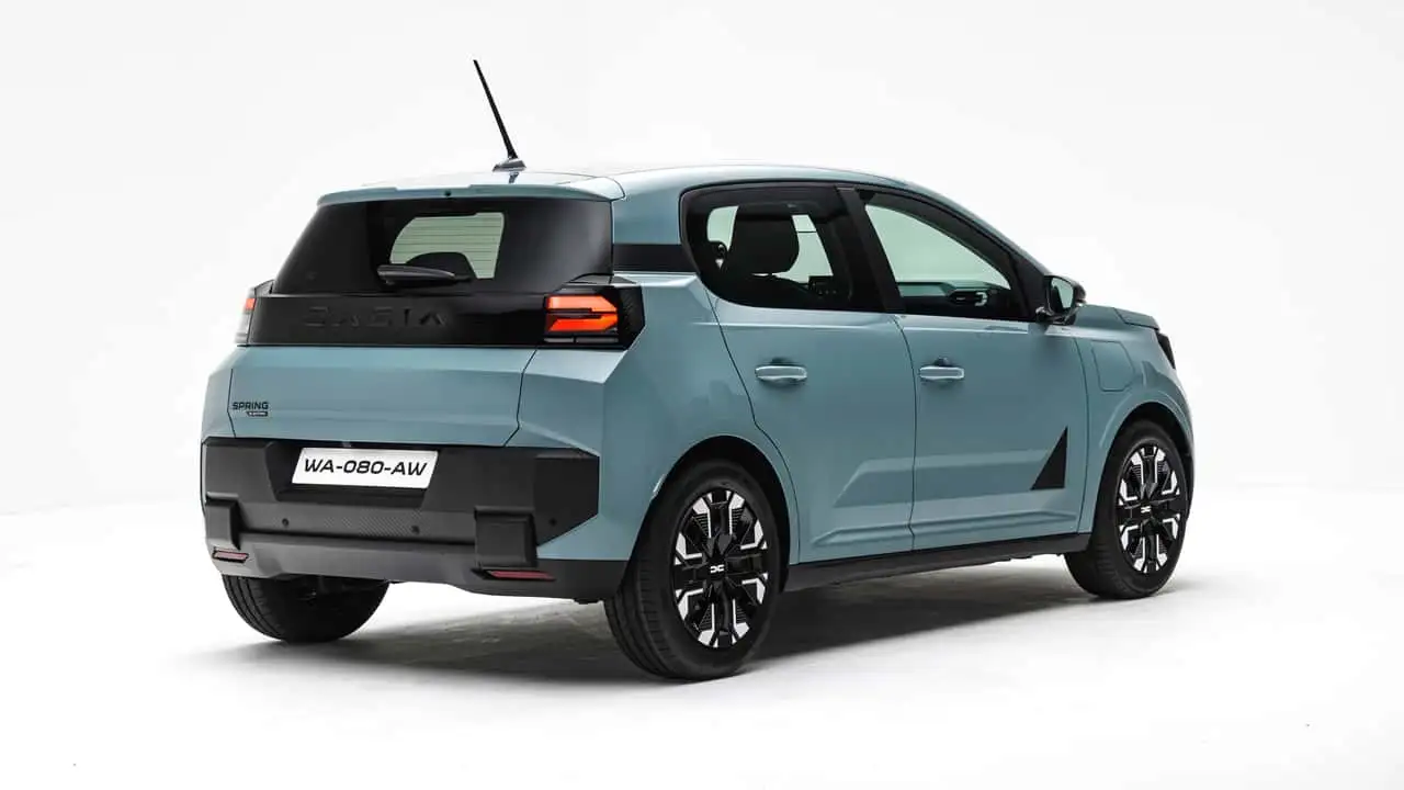 dacia-spring-2027-launch-paris.webp