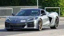 Photo espion de la Chevrolet Corvette E-Ray hybride 2024