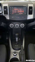 2007 Mitsubishi Outlander (USA)