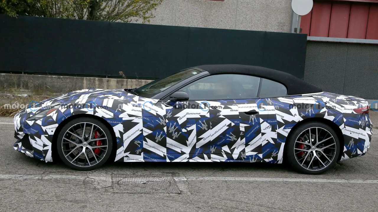 Maserati GranCabrio, le prime foto spia