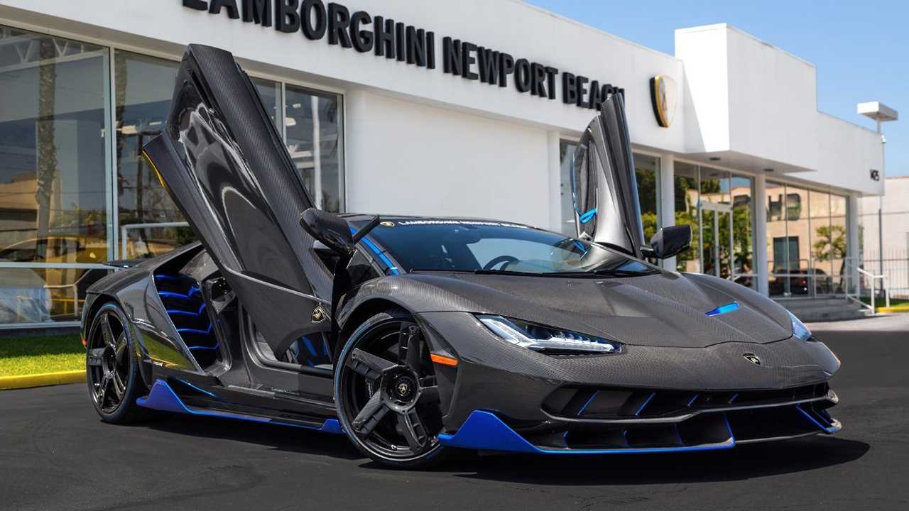 Official Video of United States' First Lamborghini Centenario Delivery