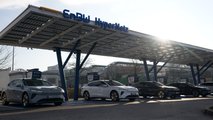 Mehrere Nio ET7 an einer Ladestation des EnBW-HyperNetzes