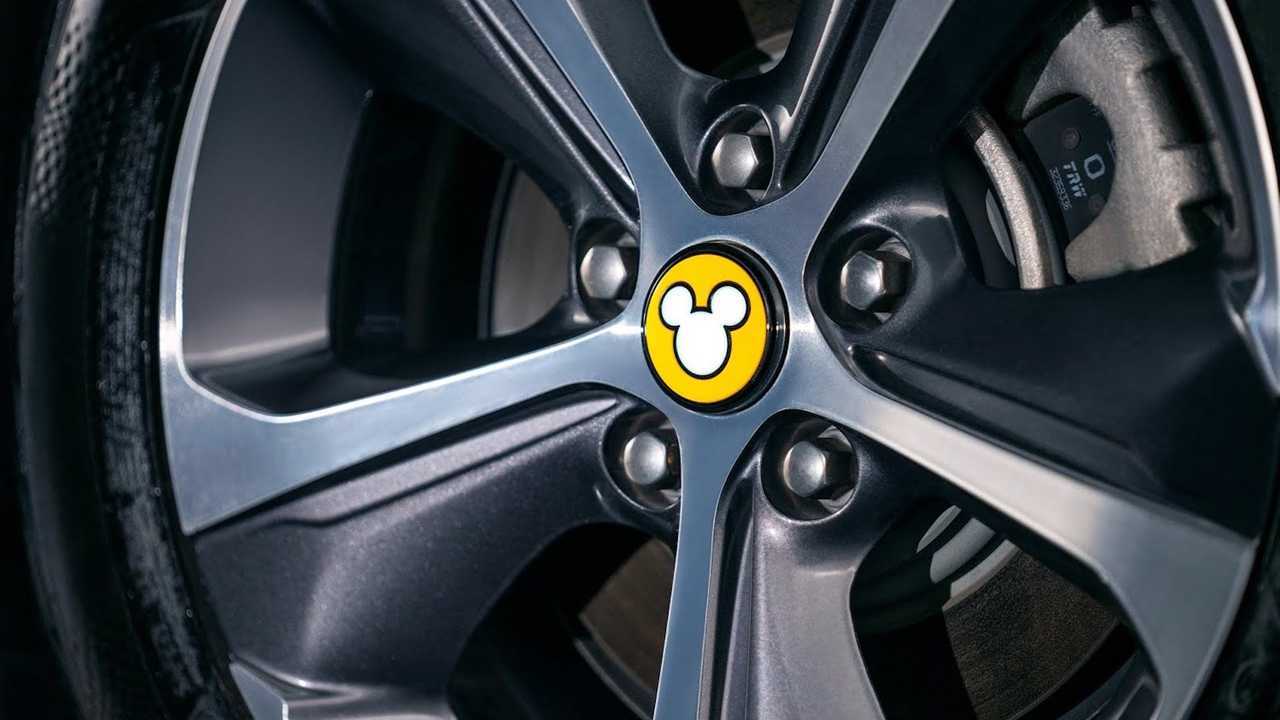 Chevrolet Menlo EV Mickey Kung Fu Edition