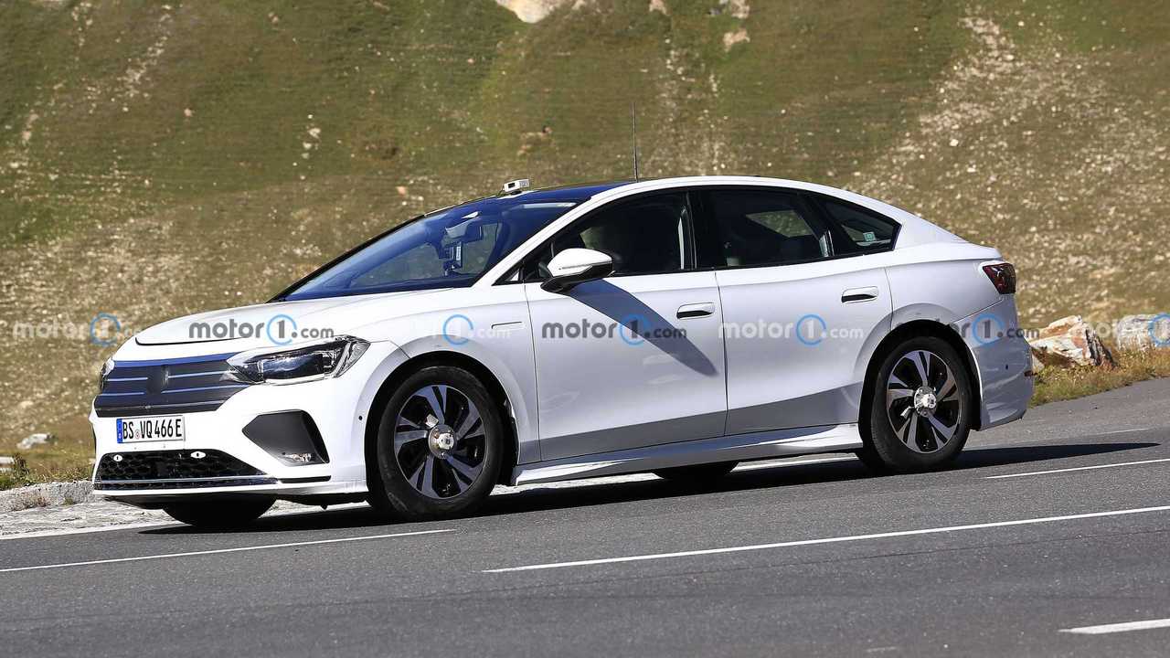Foto di puke berlina elettrica Volkswagen Aero B