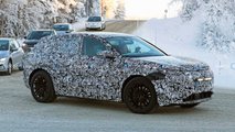 Audi Q6 e-tron, le nuove foto spia in Svezia