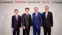 Mitsubishi Fuso Truck and Bus Co. si fonde con Hino Trucks