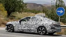 Photo d'espionnage latérale de l'Audi A5 Sportback