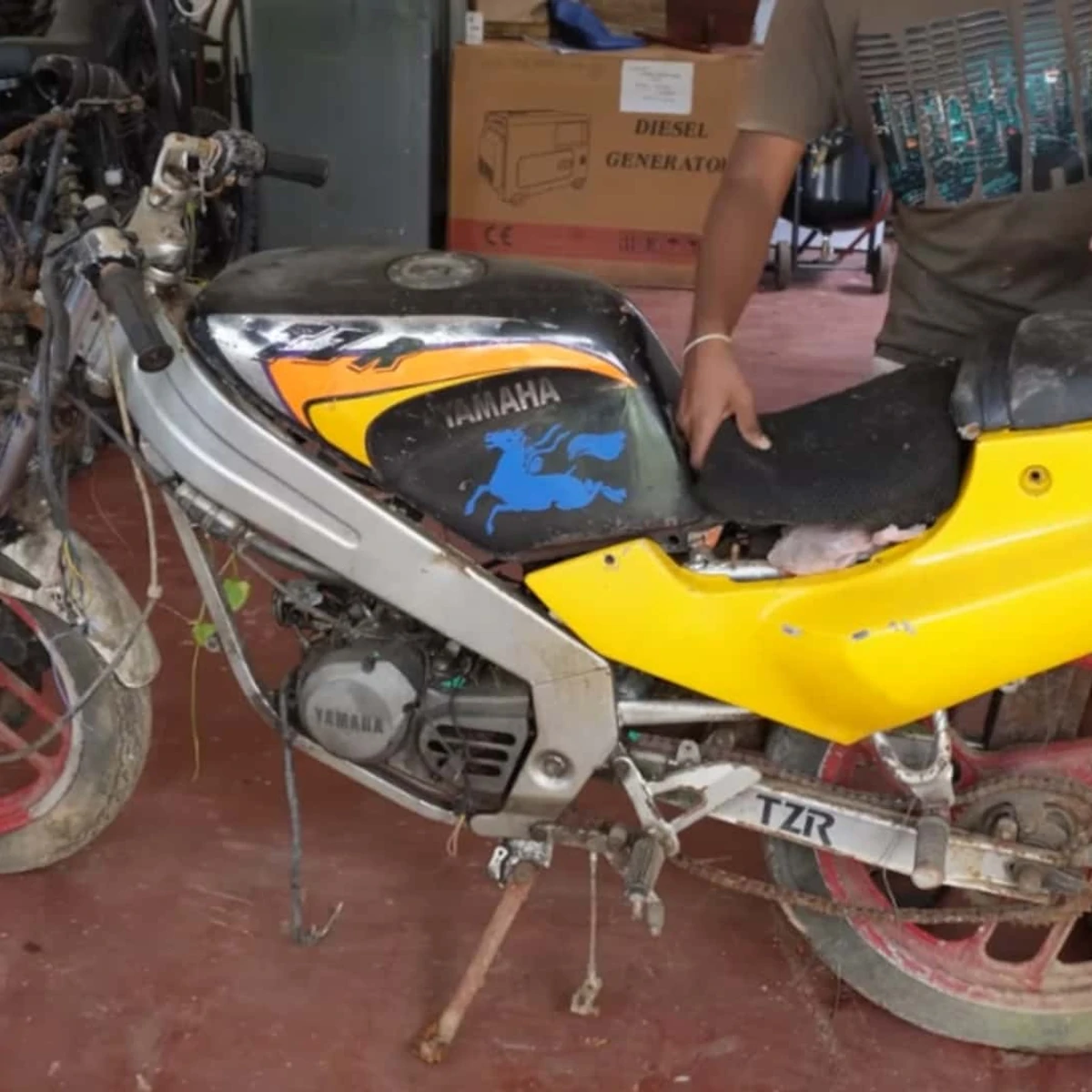 full-restoration-a-abandoned- 