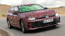 2024 Volkswagen Passat Variant teaser