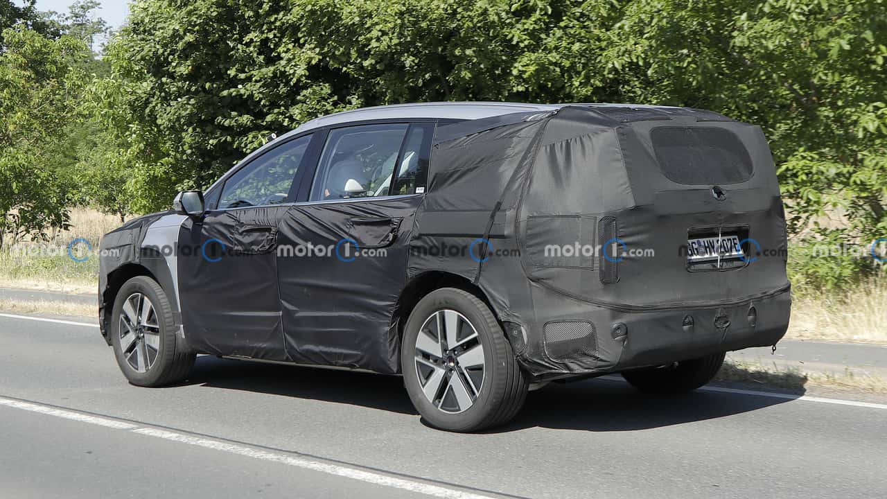 Hyundai Ioniq 7 yeni casus fotoğrafları