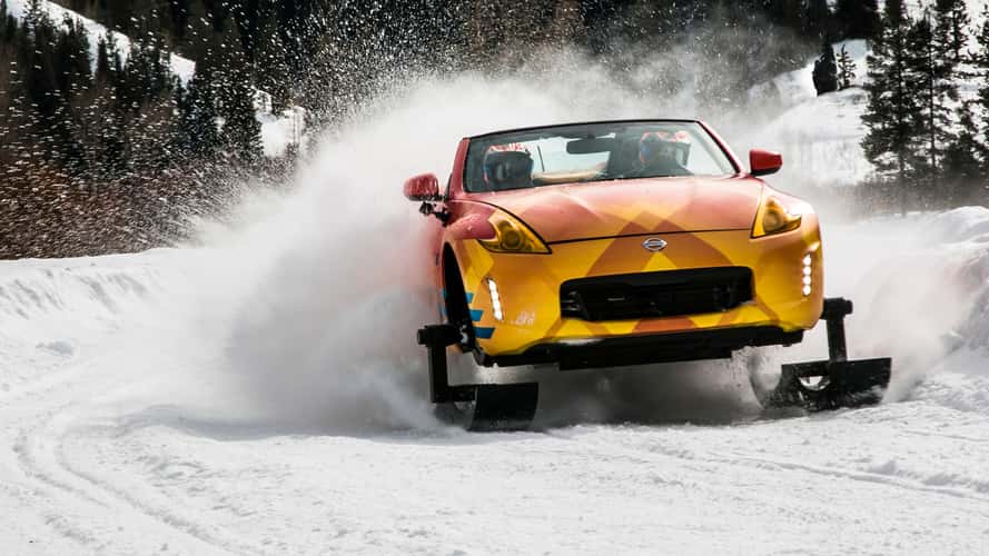 Nissan 370Zki, la voiture de sport avec des chenilles pour grimper les pentes de ski