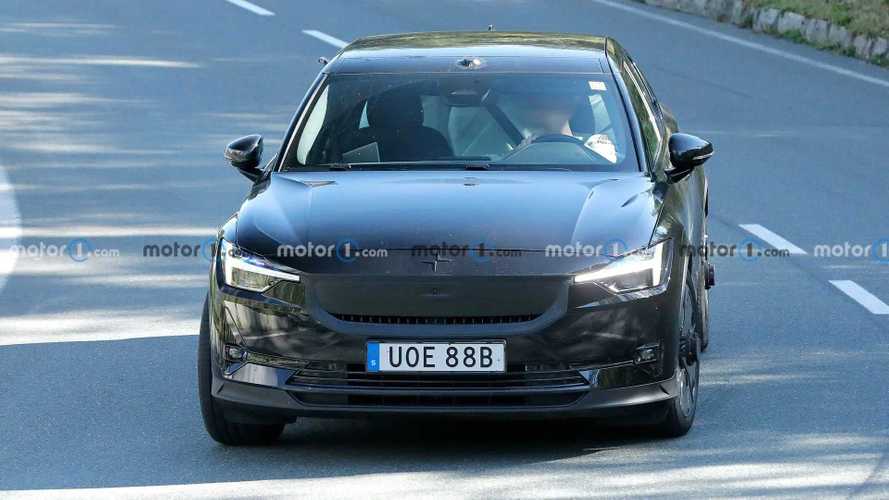 Шпионские фото фейслифтингового Polestar 2
