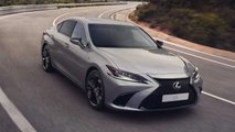 Lexus ES 2023 (Eropa)