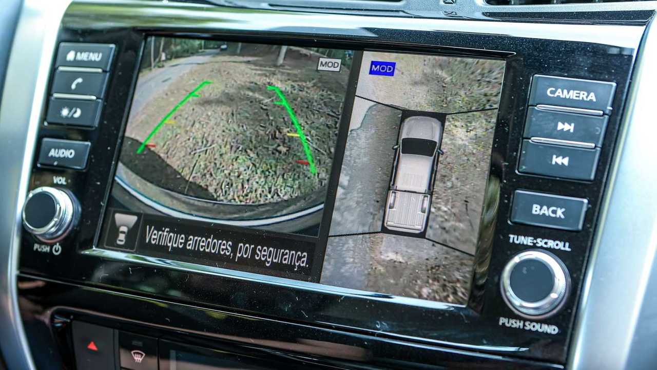 Nissan Frontier Platinum 2023 (Teste)