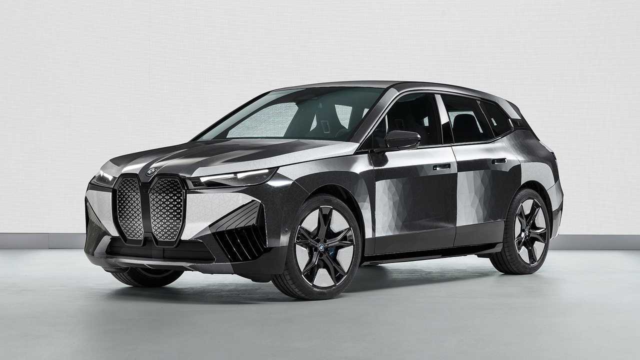BMW iX Flow