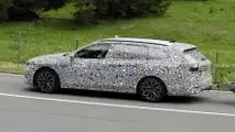 Skoda Superb 2023 fotos espía