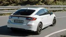 Honda Civic e:HEV (2022) nel test