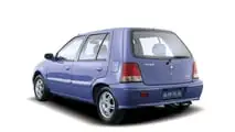 Geely Haoqing _1998–2003 - o primeiro carro feito em série pela marca