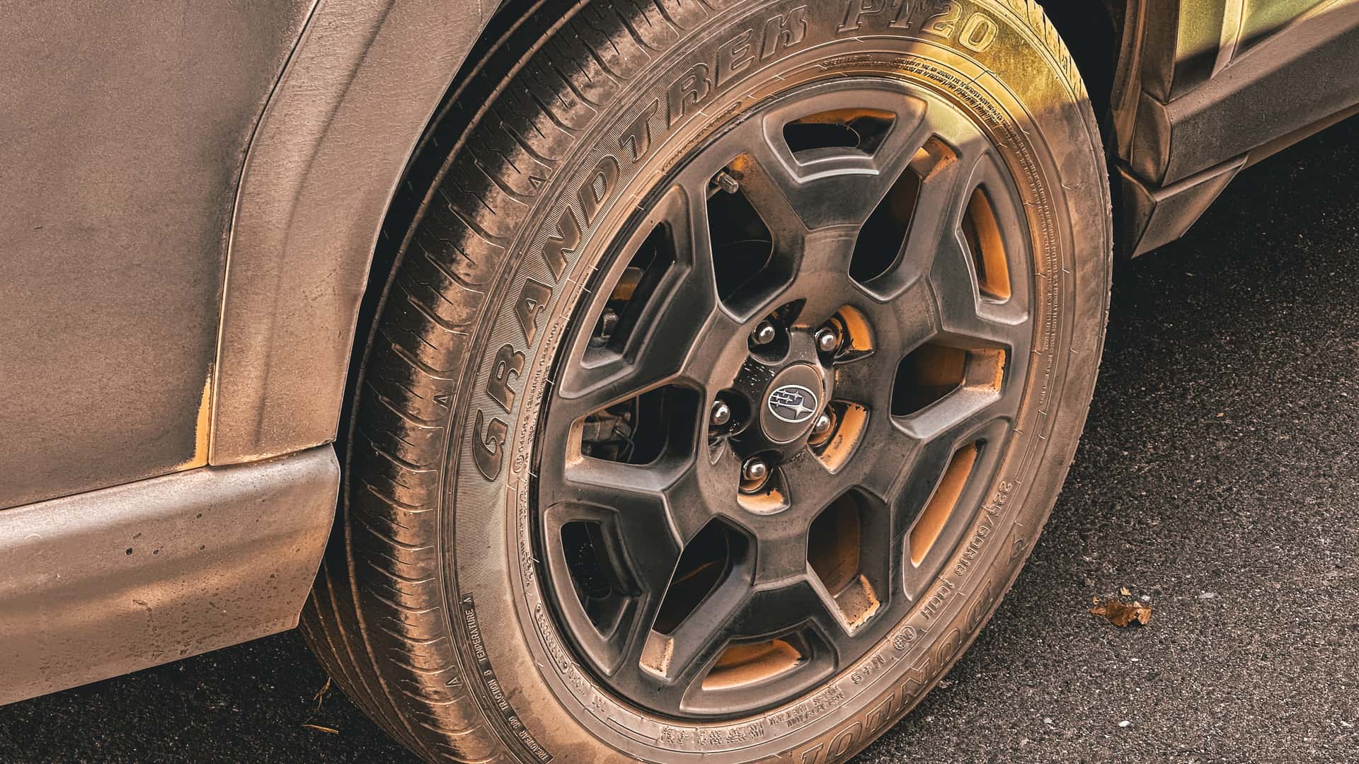 https://cdn.motor1.com/images/mgl/BXYnrj/s1/2026-subaru-outback-first-drive-review.jpg