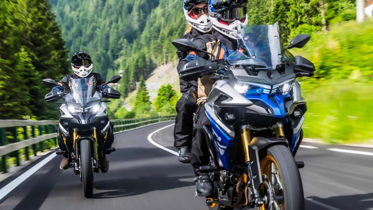 Voge confirma mais duas motos para o Brasil e mira Honda NX500 e Yamaha XMax