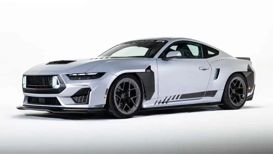 2026-ford-mustang-rtr-spec-5-front-3-4.webp