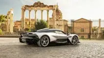 Aston Martin apre uno showroom a Roma