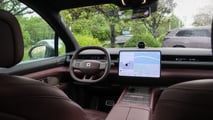 Nio ES8
